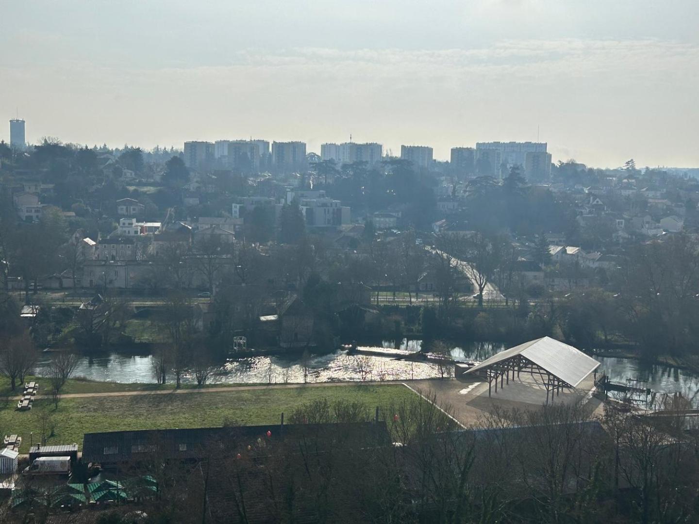 The Belvedere: City Centre With Magnificent Views Διαμέρισμα Πουατιέ Εξωτερικό φωτογραφία